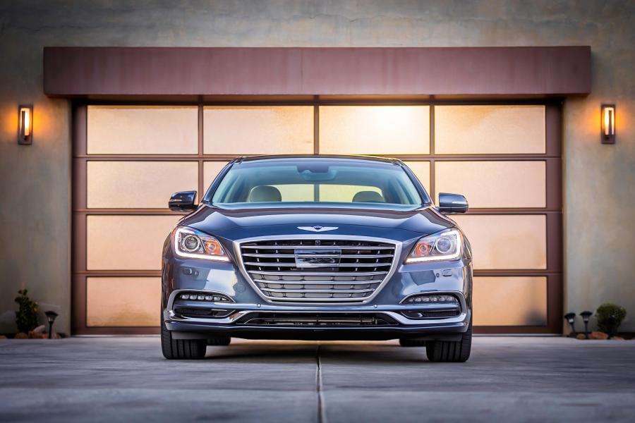 Genesis G80 2017 года  (NA) (фото 6 из 23)